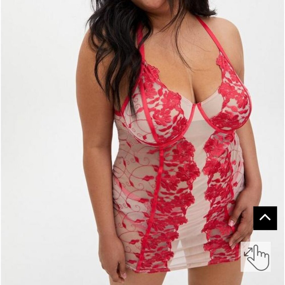 Torrid Size 4 (26W)Tea Berry Embroidered Mesh Underwire Chemise NWT